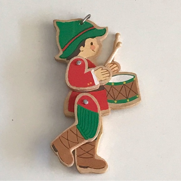 HALLMARK - Drummer Boy Movable Wooden Keepsake Christmas Ornament  - VTG 1980's - Picture 2 of 12